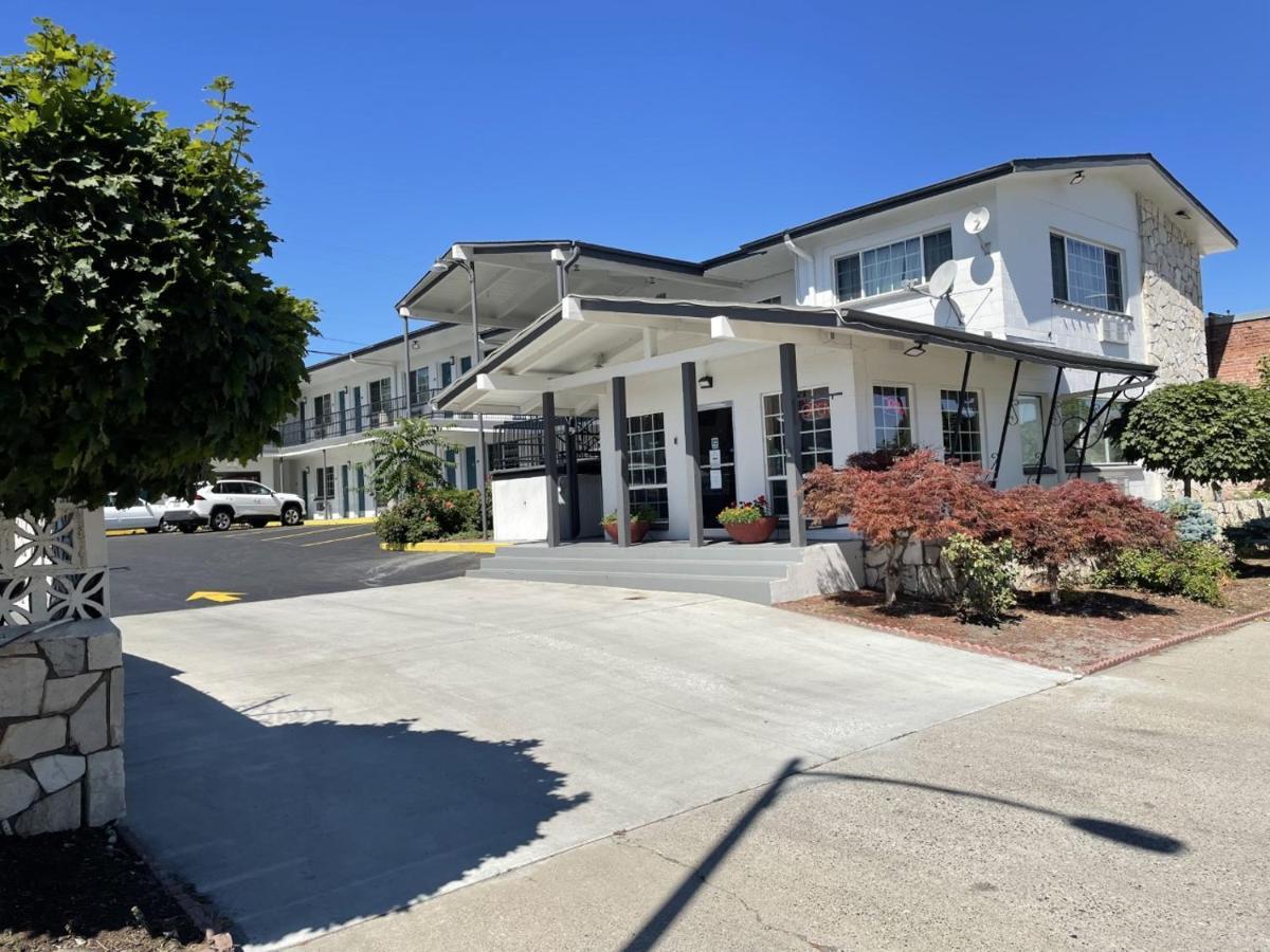 Downtown Inn Wenatchee Extérieur photo